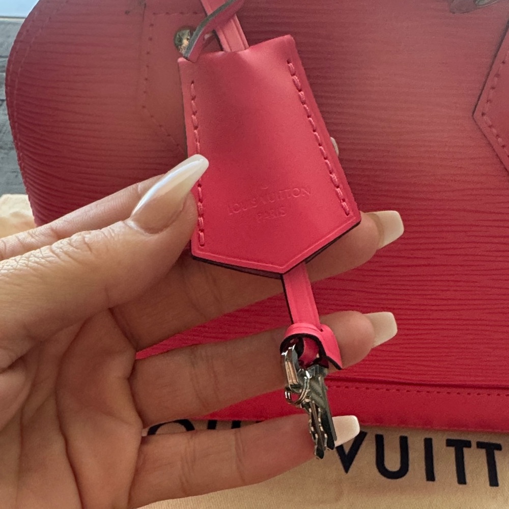 Louis Vuitton Alma BB - Picture 5 of 10